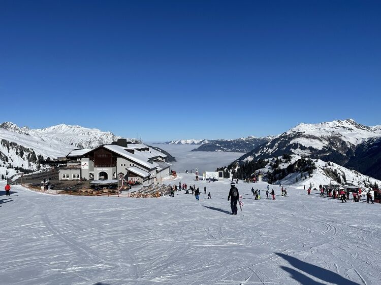 Live-update 135700