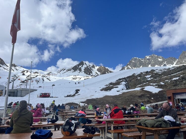 Live-update 159943