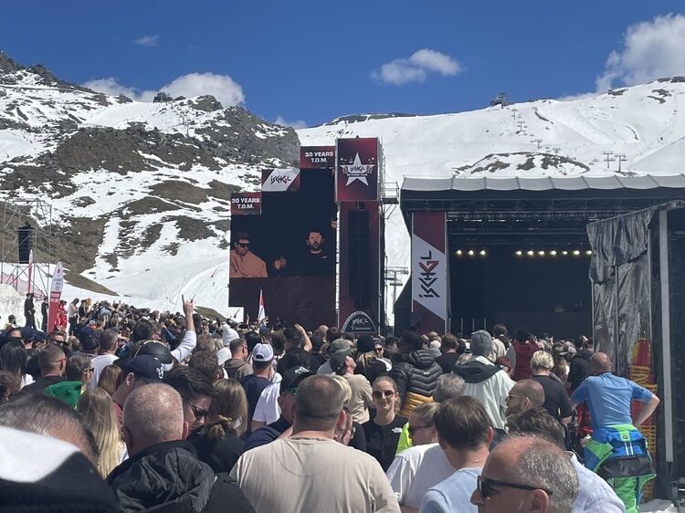 Live-update 159981