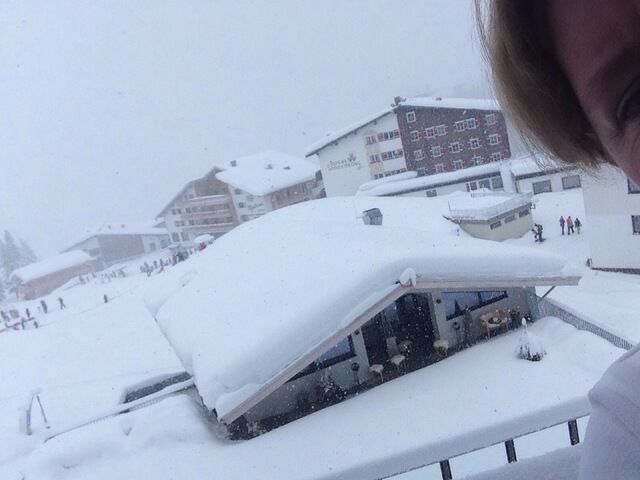Live-update 43971